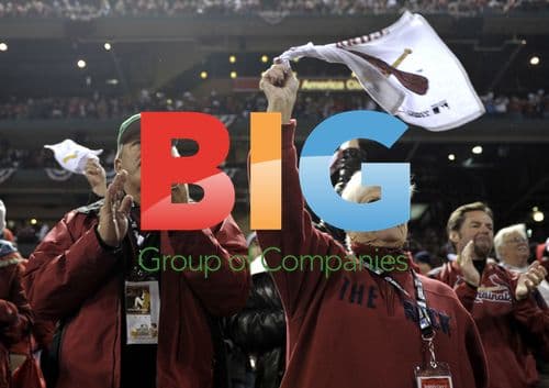 St. Louis Cardinals fans cheer World Series