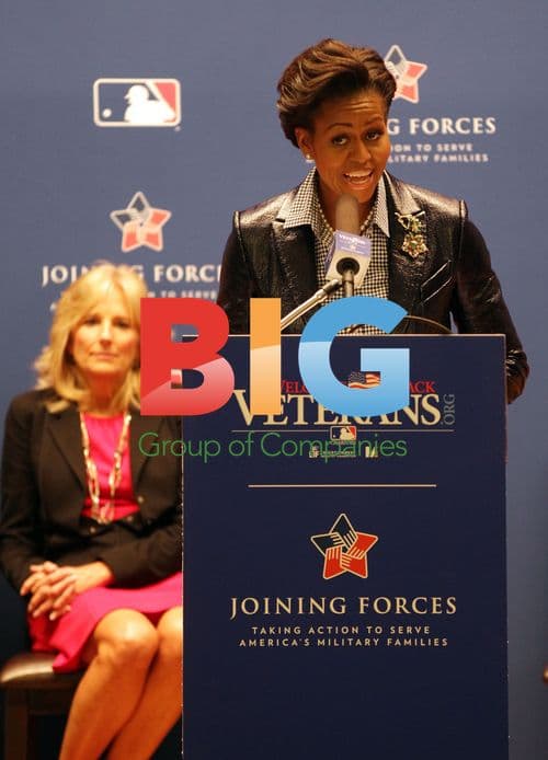 Michelle Obama and Dr. Jill Biden at Veterans Event