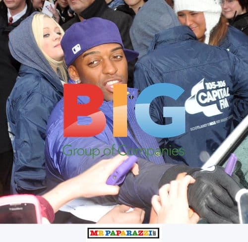 JLS Mobbed by Fans in Glasgow