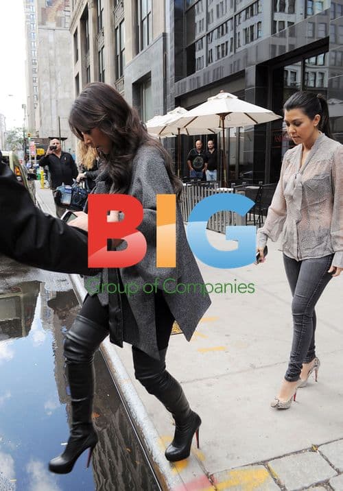 Kardashian Sisters Leave Hotel in NYC
