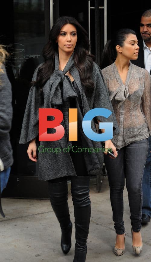 Kim and Kourtney Kardashian Exit NYC Hotel