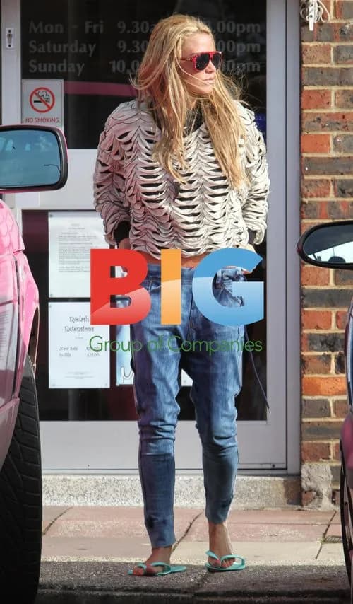 Katie Price with 'Signed by Katie Price' Contestants