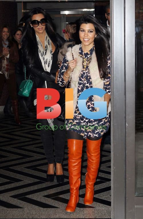 Kardashian Sisters at Museum with Mason