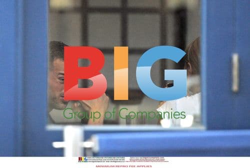 Holly Valance and Artem Chigvintsev Grab Lunch and Drinks