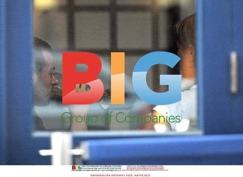 Holly Valance and Artem Chigvintsev Grab Lunch and Drinks