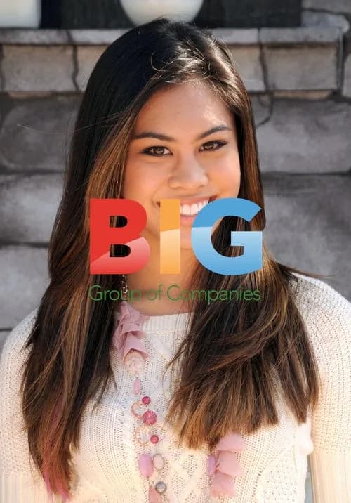 Ashley Argota at 'Puss In Boots' Premiere