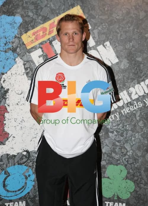 Stars Arrive for DHL First Nation Home for Sport Relief 2012