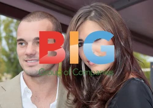 Sneijder Attends Benefit Gala in Amsterdam