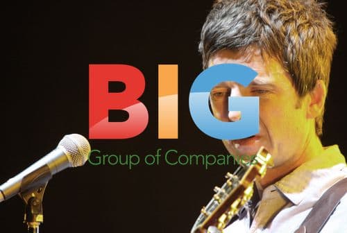 Noel Gallagher Performing Live at Manchester Apollo