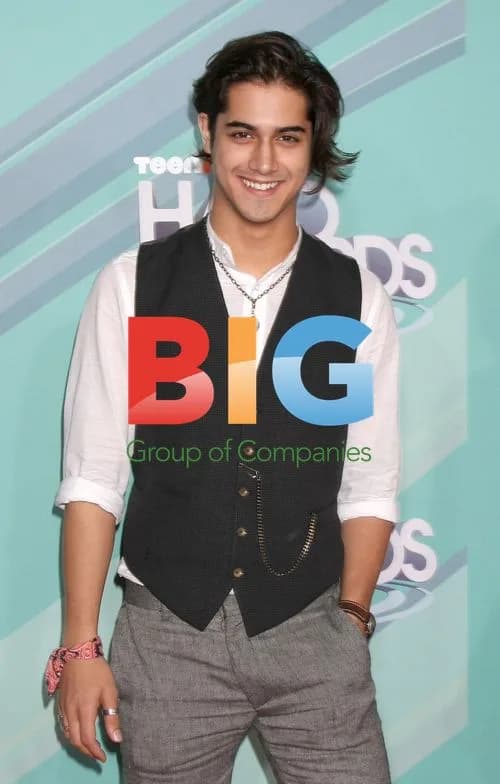 Avan Jogia at TeenNick HALO Awards