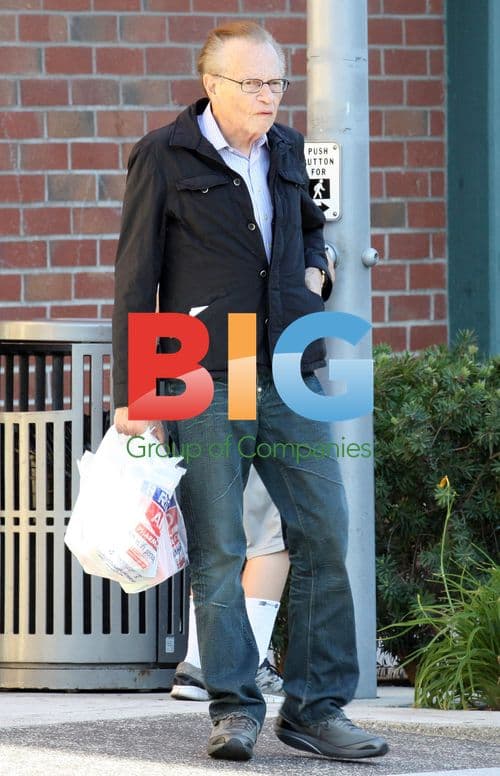 Larry King and son Cannon run errands