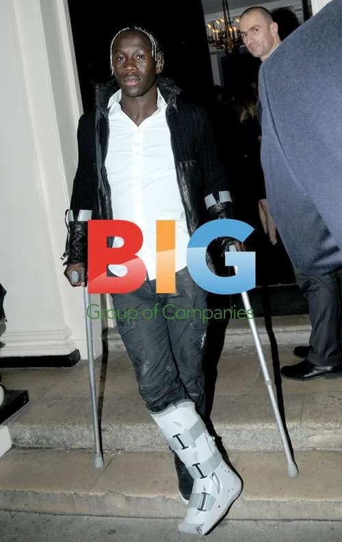 Arsenal Defender Bacary Sagna on Crutches