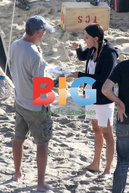 Courteney Cox on 'Cougar Town' set in Malibu