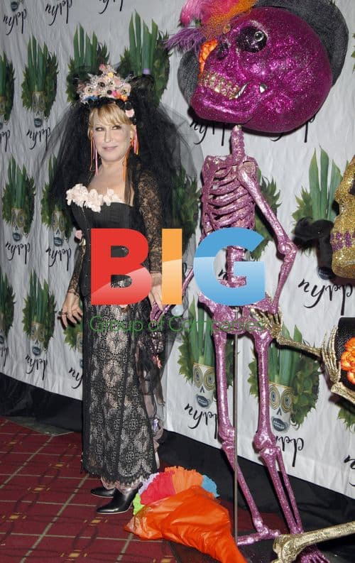 Bette Midler at Hulaween Gala