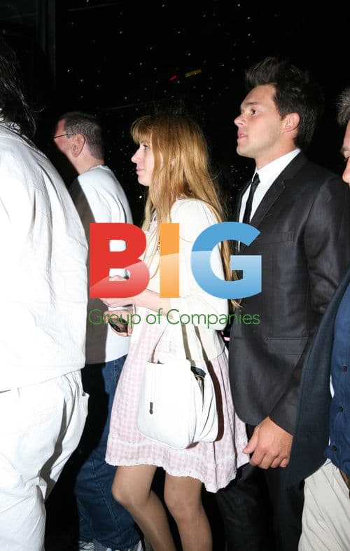 Katie Price celebrates boyfriend's birthday