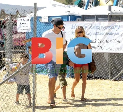 Leann Rimes and Eddie Cibrian at Malibu Chili Cookoff