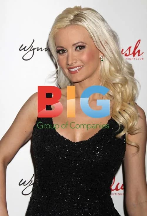 Holly Madison at Blush Boutique 4th Anniversary