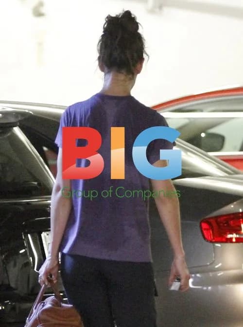 Katie Holmes Works Out in Brentwood
