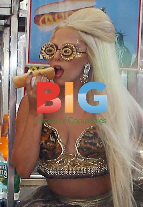 Lady Gaga at photo shoot with Annie Leibovitz