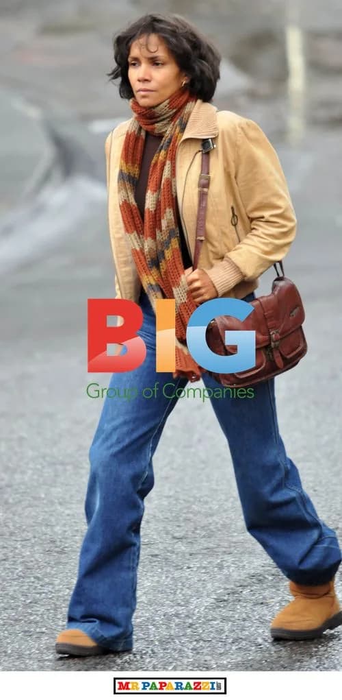 Halle Berry and Keith David film 'Cloud Atlas'
