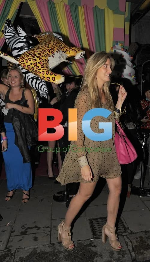 Francesca Hull Leaving Mulberry Party