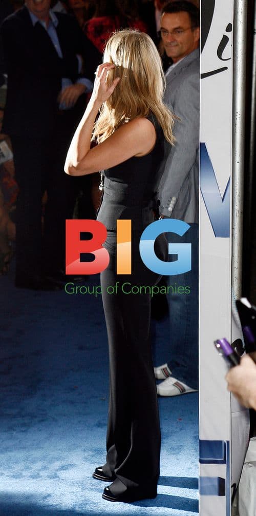 Jennifer Aniston at Five Premiere