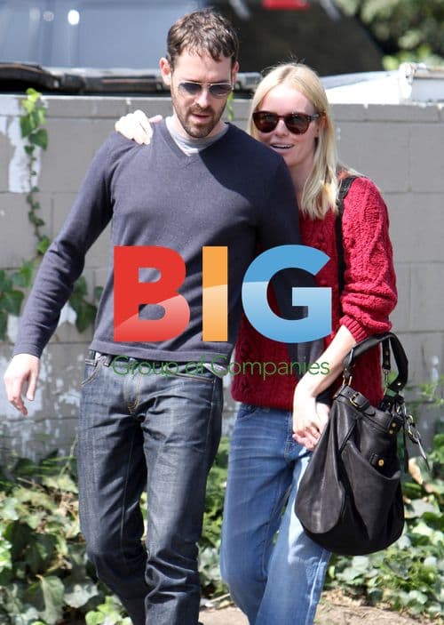 Kate Bosworth and Michael Polish leave cafe