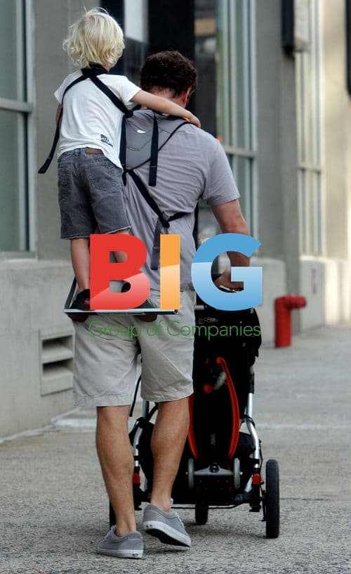Liev Schreiber with Kids in New York