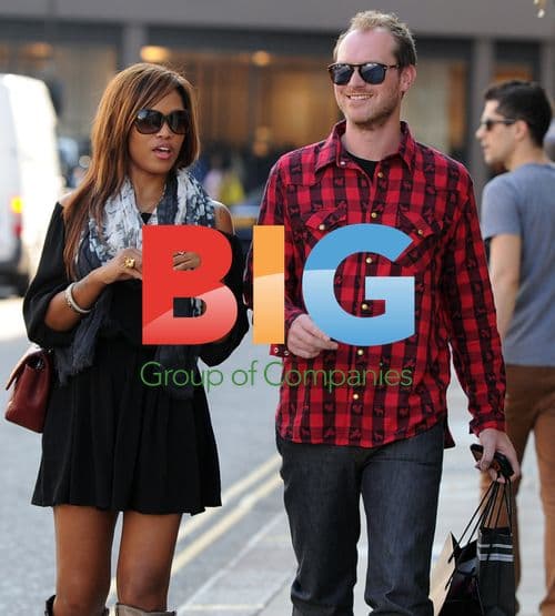 Maximillion Cooper and Eve Shopping in London