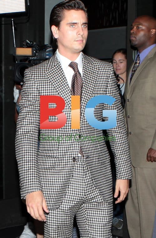 Scott Disick leaves NYC hotel