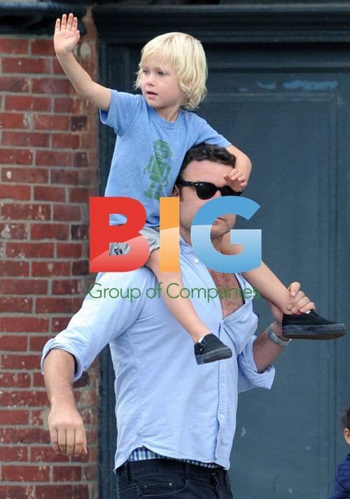 Liev Schreiber and son Sasha hail NYC taxi