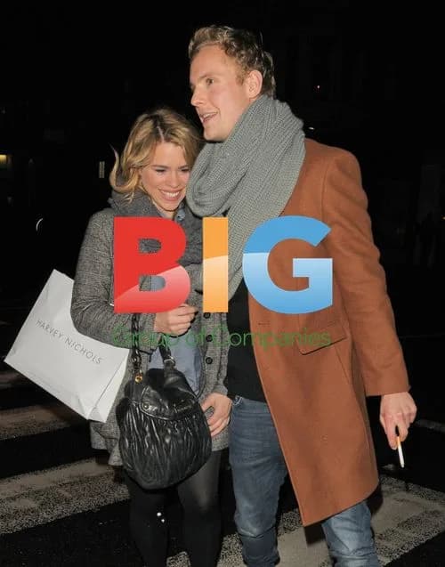 Billie Piper Pregnant Leaving Theatre