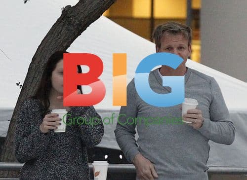 Gordon Ramsay takes family ice skating