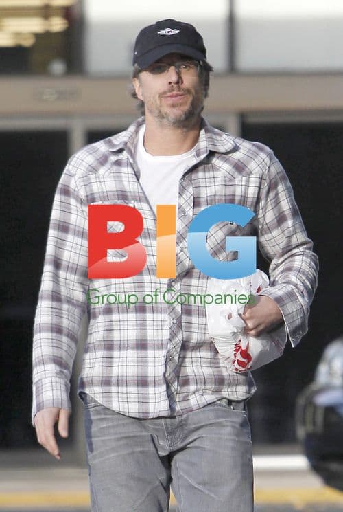 Jason Trawick runs errand in LA