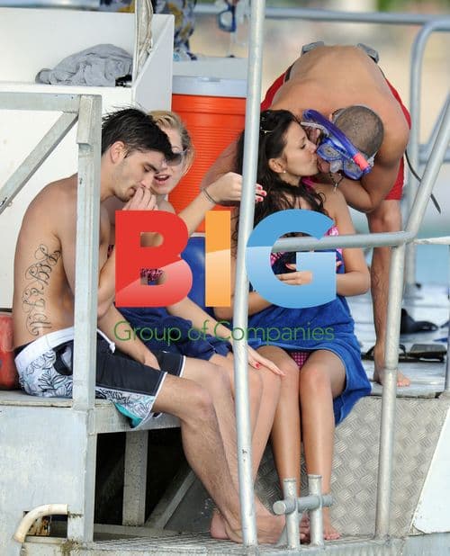 The Wanted's Max George and girlfriend Michelle Keegan go swimming with turtles