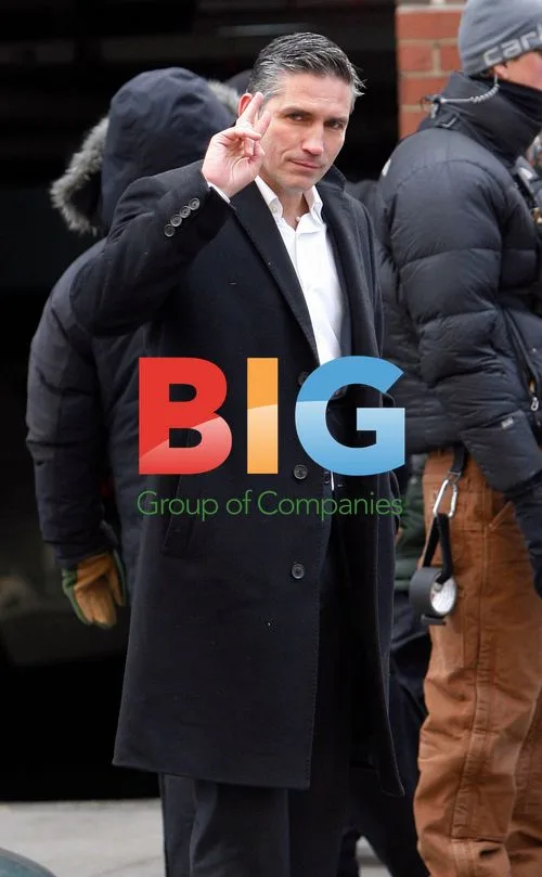 Jim Caviezel on 'Person of Interest' Set