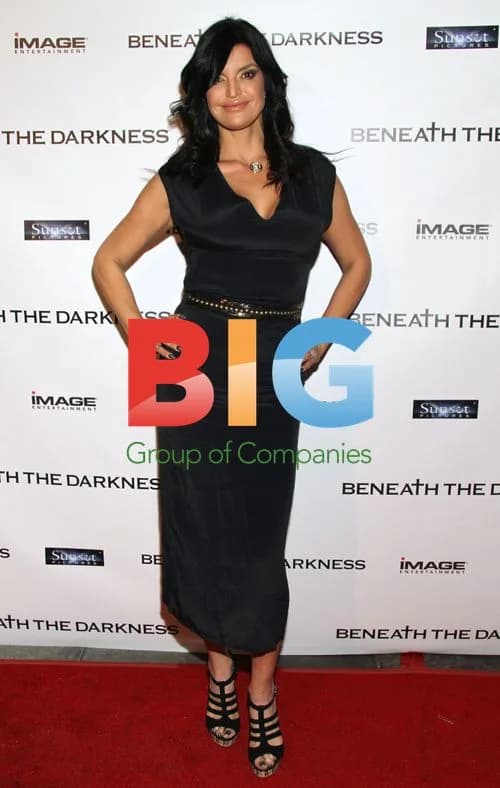 Jennifer Gimenez at 'Beneath the Darkness' Premiere