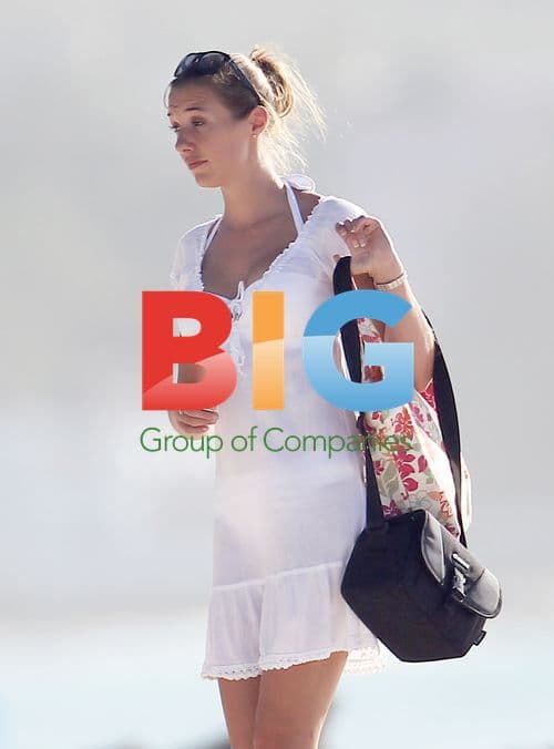 Gregg Wallace Photographs Wife Heidi on Caribbean Vacation