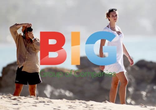 Gregg Wallace Photographs Wife on Caribbean Vacation