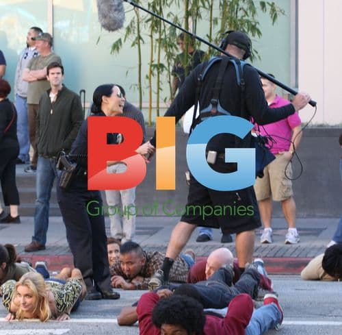 Lucy Liu Filming 'Southland' Scene