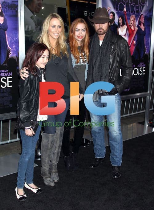 Tish Cyrus, Noah Cyrus, Billy Ray at Joyful Noise Premiere