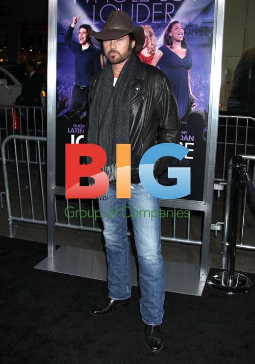 Cyrus Family at Joyful Noise Premiere