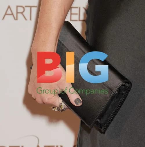 Alicia Witt Arrives at Art Of Elysium Gala