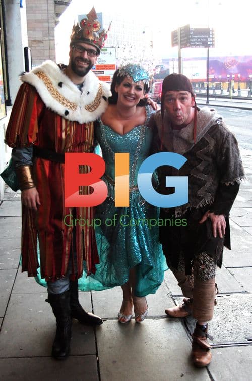 Todd Carty, Jodie Prenger, Marcus Brigstocke in Spamalot