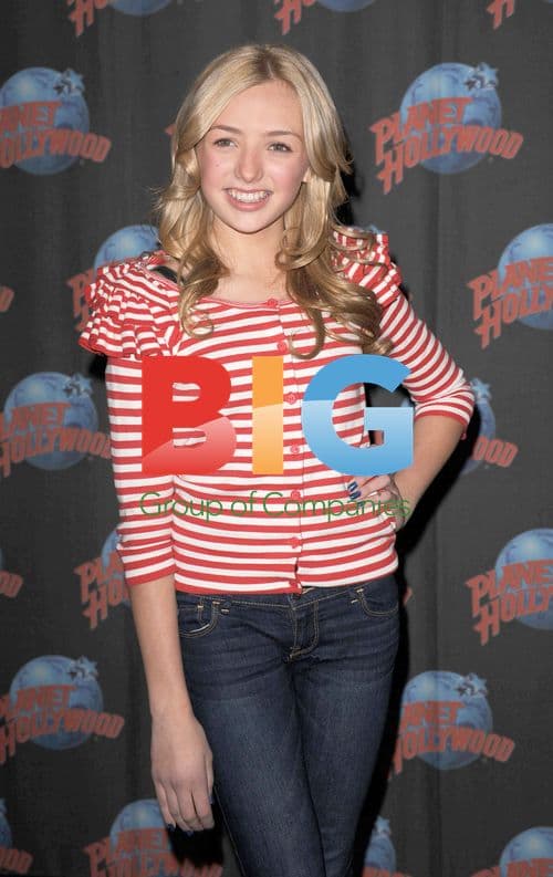 Peyton List at Planet Hollywood Times Square