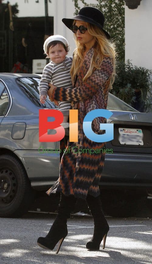 Rachel Zoe and son Skyler Berman shopping