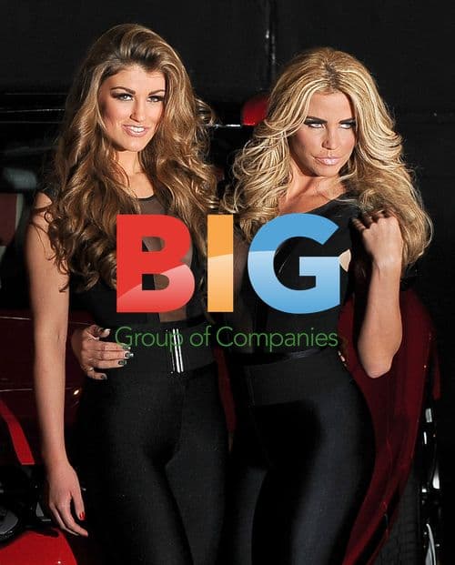 Katie Price Signs Amy Willerton