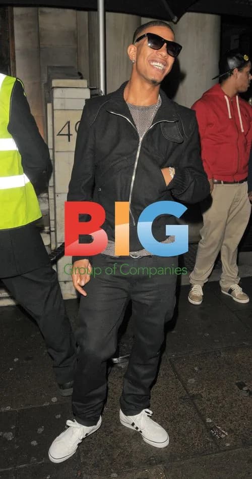 N Dubz Star Fazer Leaving Nightclub