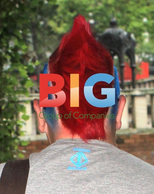 Darryn Lyons Gets New Hair Sculpture