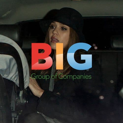 Jessica Alba with Baby Haven at LAX